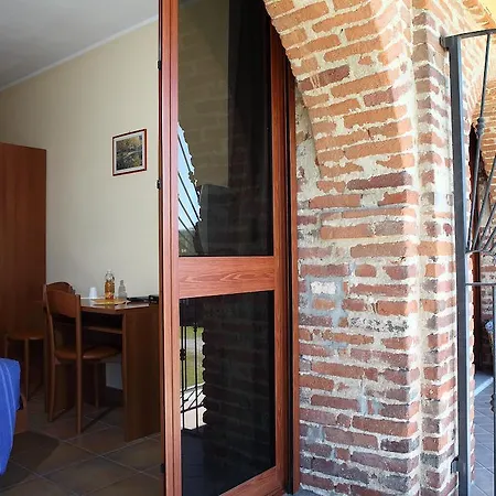 Oda ve Kahvaltı Al Casale 3*